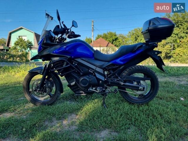 Синий Сузуки V-Strom 650, объемом двигателя 0 л и пробегом 18 тыс. км за 7500 $, фото 1 на Automoto.ua