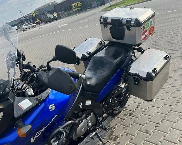 Синий Сузуки V-Strom 650, объемом двигателя 0.65 л и пробегом 83 тыс. км за 4400 $, фото 5 на Automoto.ua