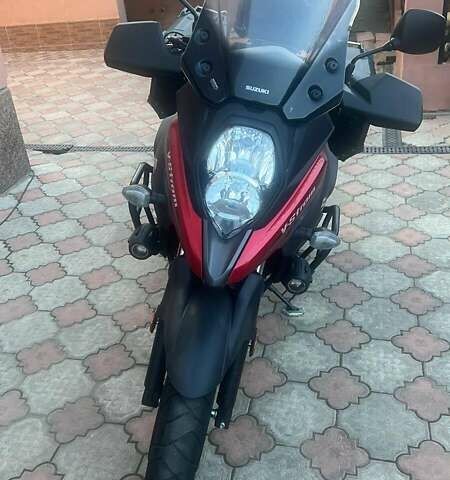 Черный Сузуки V-Strom 650/XT, объемом двигателя 0.65 л и пробегом 18 тыс. км за 9000 $, фото 1 на Automoto.ua