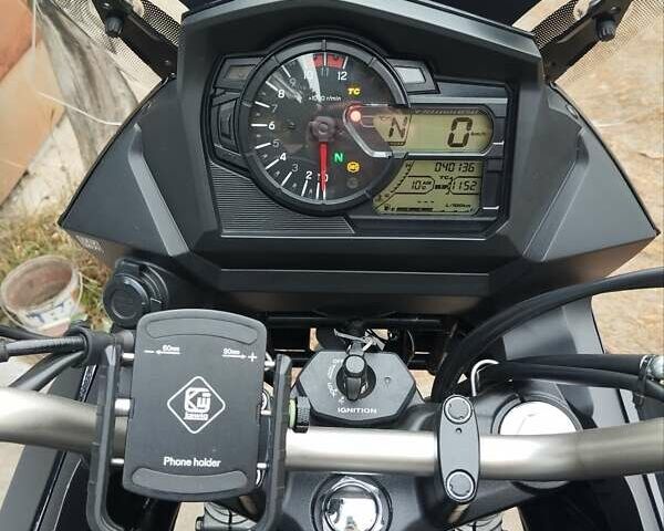 Черный Сузуки V-Strom 650/XT, объемом двигателя 0.65 л и пробегом 40 тыс. км за 8200 $, фото 2 на Automoto.ua