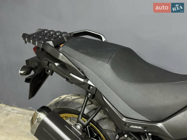 Сузуки V-Strom 650/XT, объемом двигателя 0.65 л и пробегом 4 тыс. км за 9900 $, фото 31 на Automoto.ua
