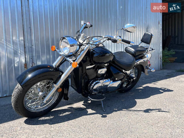 Черный Сузуки VL 800 Intruder, объемом двигателя 0.8 л и пробегом 12 тыс. км за 5200 $, фото 9 на Automoto.ua