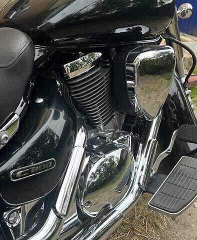 Чорний Сузукі VL 800 Intruder, об'ємом двигуна 0.8 л та пробігом 36 тис. км за 7800 $, фото 2 на Automoto.ua