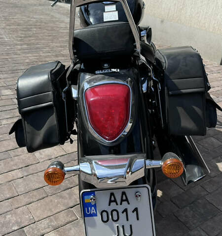 Черный Сузуки VL 800 Intruder, объемом двигателя 0.8 л и пробегом 14 тыс. км за 7300 $, фото 3 на Automoto.ua