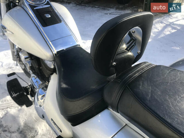 Серый Сузуки VL 800 Intruder, объемом двигателя 1.5 л и пробегом 20 тыс. км за 7700 $, фото 24 на Automoto.ua