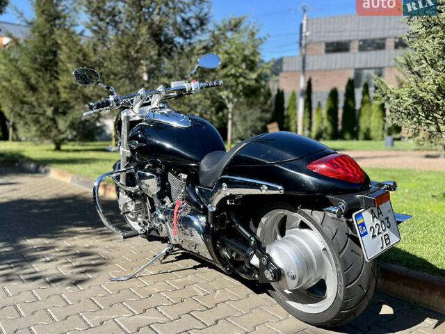 Черный Сузуки VZ 1500, объемом двигателя 1.46 л и пробегом 56 тыс. км за 9900 $, фото 2 на Automoto.ua