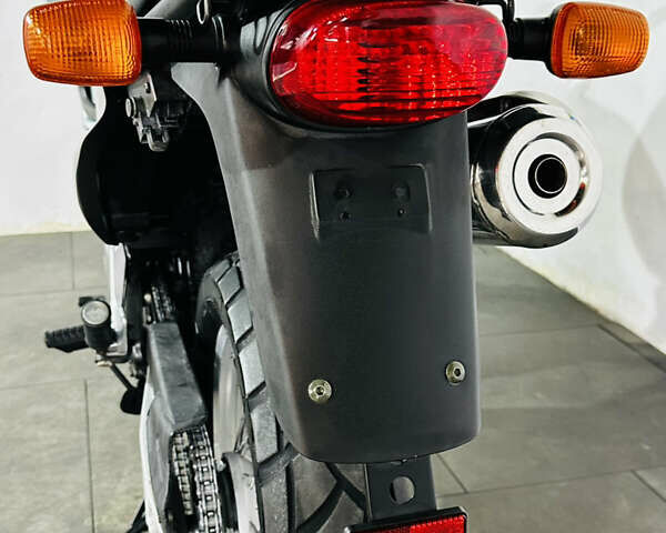 Сузукі XF 650 Freewind, об'ємом двигуна 0 л та пробігом 30 тис. км за 3780 $, фото 5 на Automoto.ua