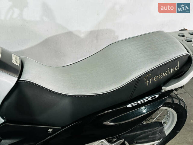 Сузукі XF 650 Freewind, об'ємом двигуна 0 л та пробігом 30 тис. км за 3780 $, фото 11 на Automoto.ua