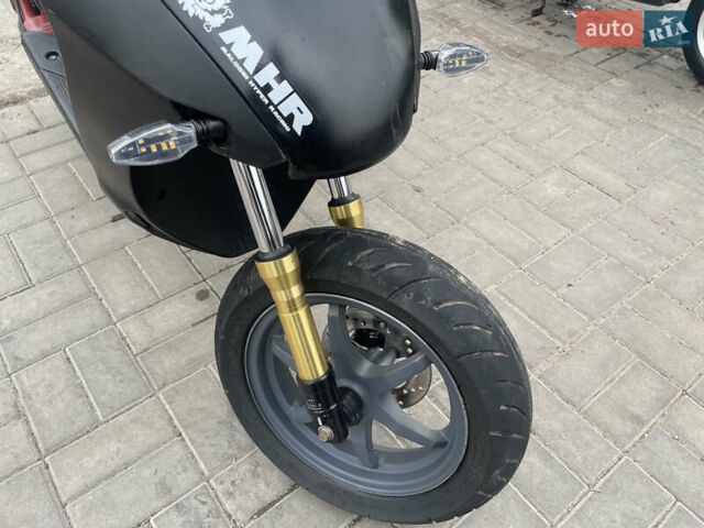 Черный Сузуки ZZ 50, объемом двигателя 0.08 л и пробегом 2 тыс. км за 484 $, фото 3 на Automoto.ua
