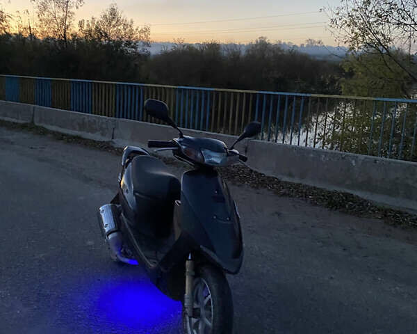 Серый Сузуки ZZ 50, объемом двигателя 0.05 л и пробегом 20 тыс. км за 650 $, фото 7 на Automoto.ua