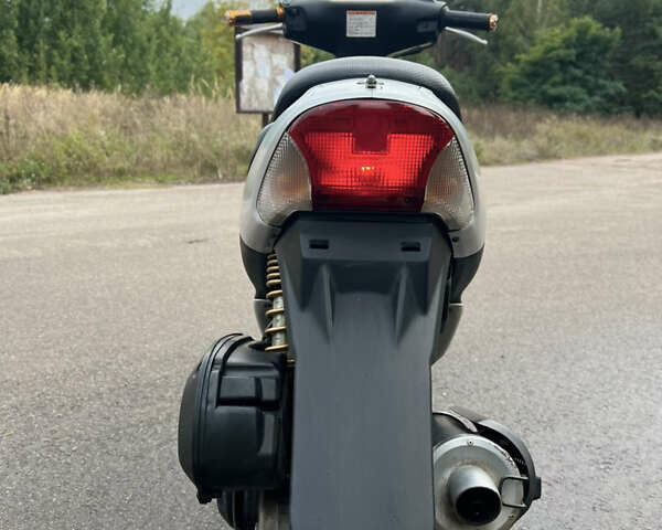 Серый Сузуки ZZ 50, объемом двигателя 49.9 л и пробегом 8 тыс. км за 850 $, фото 8 на Automoto.ua