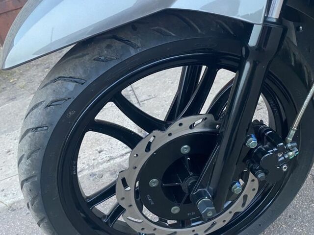 Сим 3302, объемом двигателя 0.2 л и пробегом 0 тыс. км за 2000 $, фото 2 на Automoto.ua