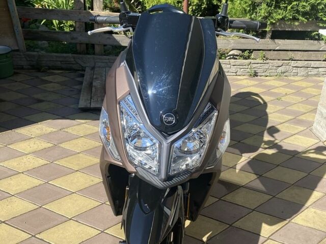 Сим 6510, объемом двигателя 0.2 л и пробегом 0 тыс. км за 2250 $, фото 17 на Automoto.ua