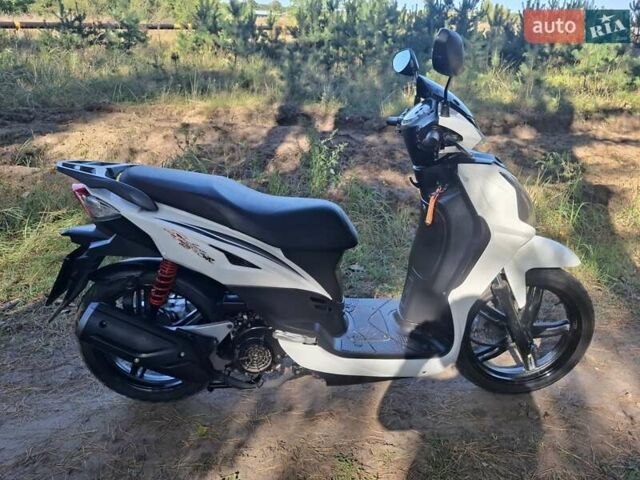 Білий Сім Сімфоні, об'ємом двигуна 0 л та пробігом 4 тис. км за 1500 $, фото 2 на Automoto.ua
