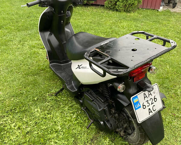 Белый Сим Икс-Про, объемом двигателя 0 л и пробегом 11 тыс. км за 670 $, фото 2 на Automoto.ua