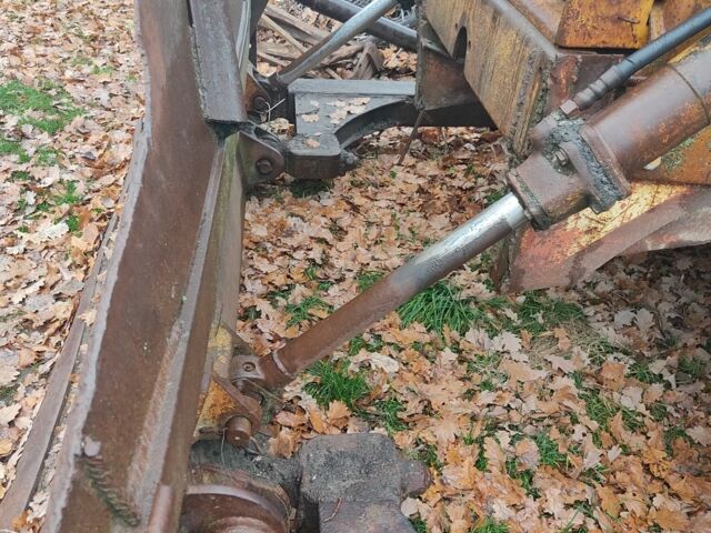 Желтый Т 130, объемом двигателя 1.42 л и пробегом 10 тыс. км за 4039 $, фото 7 на Automoto.ua