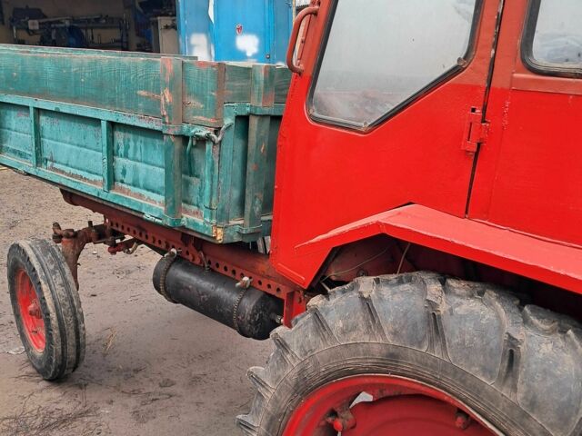 Красный Т 16, объемом двигателя 2 л и пробегом 10 тыс. км за 3000 $, фото 3 на Automoto.ua