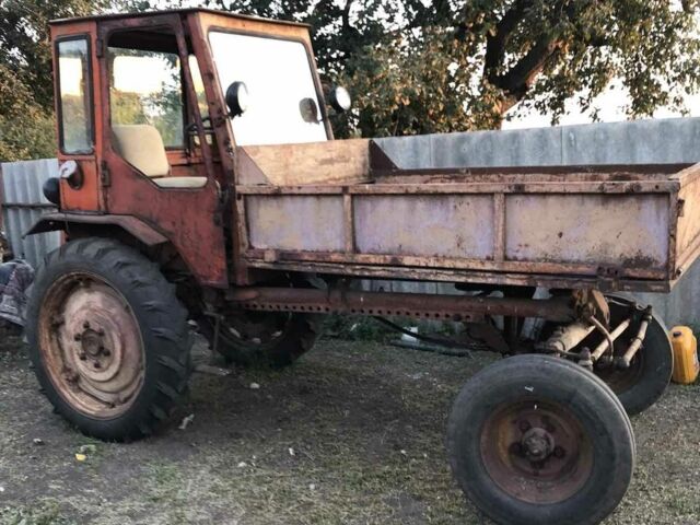 Красный Т 16, объемом двигателя 0 л и пробегом 10 тыс. км за 1200 $, фото 1 на Automoto.ua
