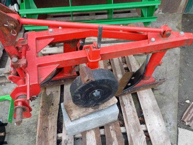 Червоний Т 25, об'ємом двигуна 0 л та пробігом 10 тис. км за 5000 $, фото 5 на Automoto.ua