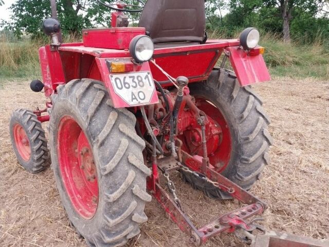 Красный Т 25, объемом двигателя 0 л и пробегом 100 тыс. км за 4100 $, фото 3 на Automoto.ua