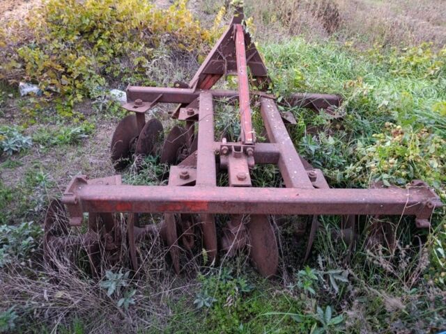 Красный Т 25, объемом двигателя 0 л и пробегом 10 тыс. км за 6000 $, фото 5 на Automoto.ua