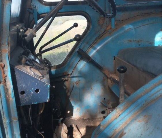 Синій Т 40, об'ємом двигуна 4.15 л та пробігом 10 тис. км за 3500 $, фото 4 на Automoto.ua
