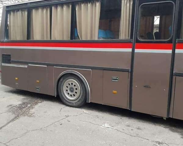 Красный ТАМ 260, объемом двигателя 15 л и пробегом 300 тыс. км за 1500 $, фото 4 на Automoto.ua
