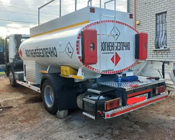 Белый TATA 1116, объемом двигателя 5.6 л и пробегом 220 тыс. км за 19000 $, фото 2 на Automoto.ua