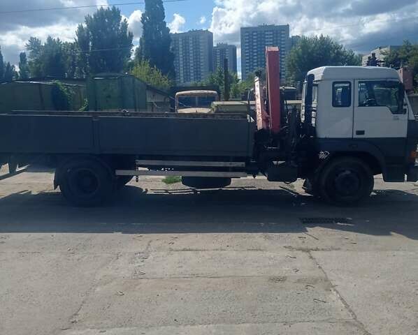 Білий TATA 1618, об'ємом двигуна 5.68 л та пробігом 232 тис. км за 17000 $, фото 7 на Automoto.ua