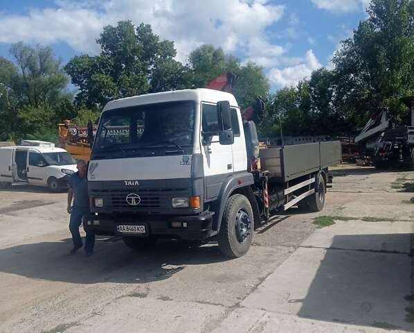 Білий TATA 1618, об'ємом двигуна 5.68 л та пробігом 232 тис. км за 17000 $, фото 9 на Automoto.ua