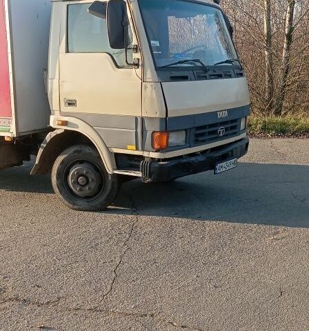 TATA 613, объемом двигателя 5.68 л и пробегом 0 тыс. км за 8000 $, фото 4 на Automoto.ua