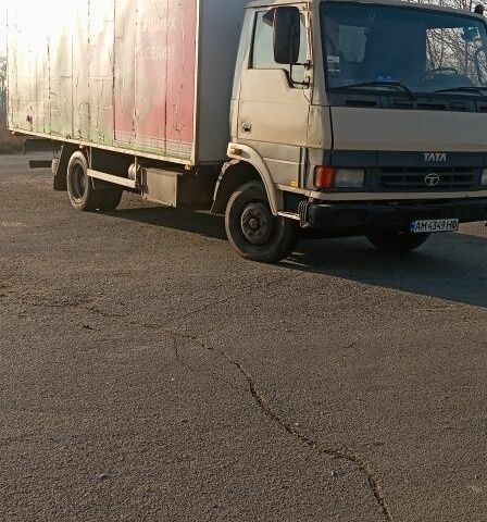 TATA 613, объемом двигателя 5.68 л и пробегом 0 тыс. км за 8000 $, фото 1 на Automoto.ua