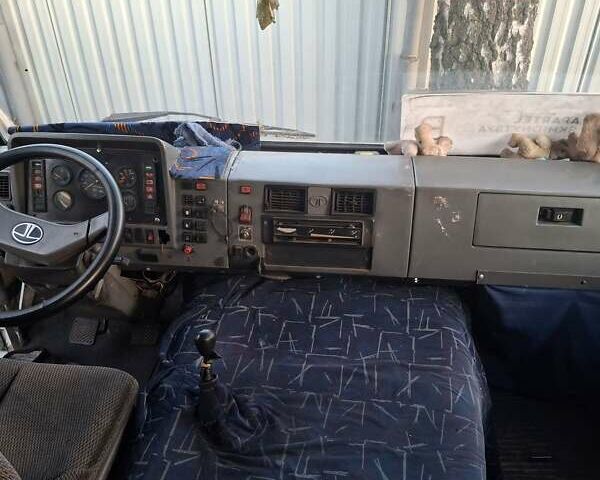 Белый TATA А079, объемом двигателя 5.7 л и пробегом 600 тыс. км за 6000 $, фото 10 на Automoto.ua