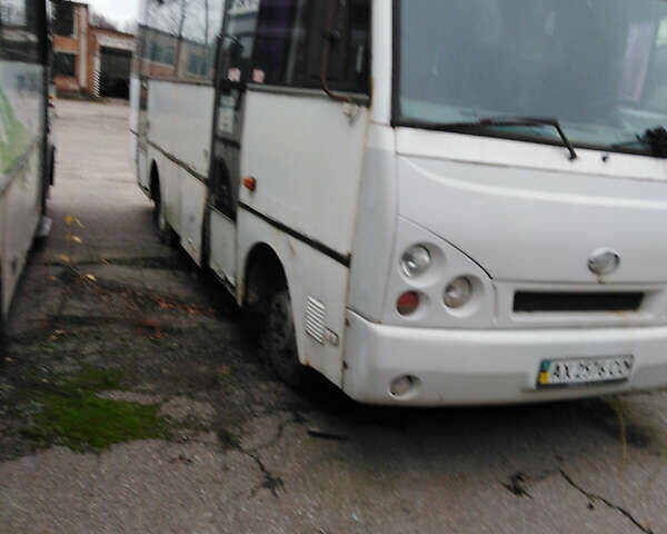 Белый TATA А079, объемом двигателя 5.68 л и пробегом 100 тыс. км за 5000 $, фото 3 на Automoto.ua