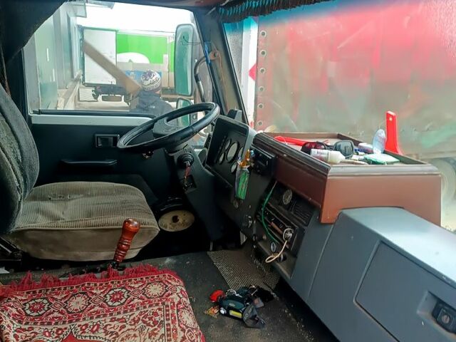 Білий TATA ЛПТ, об'ємом двигуна 5.7 л та пробігом 267 тис. км за 5500 $, фото 2 на Automoto.ua