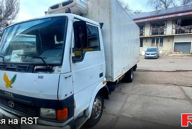 Белый TATA ЛПТ, объемом двигателя 5.7 л и пробегом 400 тыс. км за 5000 $, фото 2 на Automoto.ua