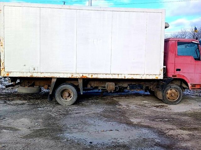 Красный TATA ЛПТ, объемом двигателя 4 л и пробегом 10 тыс. км за 3500 $, фото 3 на Automoto.ua