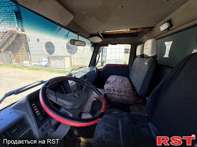 Красный TATA ЛПТ, объемом двигателя 5.7 л и пробегом 400 тыс. км за 3999 $, фото 11 на Automoto.ua