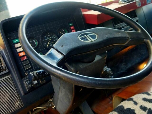TATA ЛПТ, об'ємом двигуна 4.5 л та пробігом 280 тис. км за 4700 $, фото 2 на Automoto.ua