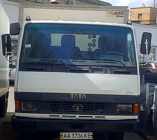 TATA ЛПТ, об'ємом двигуна 5.7 л та пробігом 230 тис. км за 4750 $, фото 2 на Automoto.ua