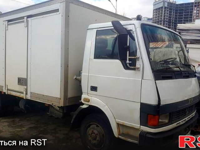 TATA ЛПТ, об'ємом двигуна 5.7 л та пробігом 230 тис. км за 4750 $, фото 1 на Automoto.ua