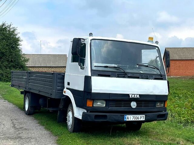 TATA ЛПТ, объемом двигателя 5.7 л и пробегом 230 тыс. км за 3829 $, фото 1 на Automoto.ua