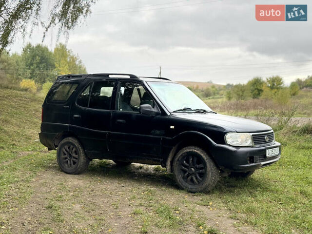 Черный TATA Сафари, объемом двигателя 2.2 л и пробегом 300 тыс. км за 2300 $, фото 3 на Automoto.ua