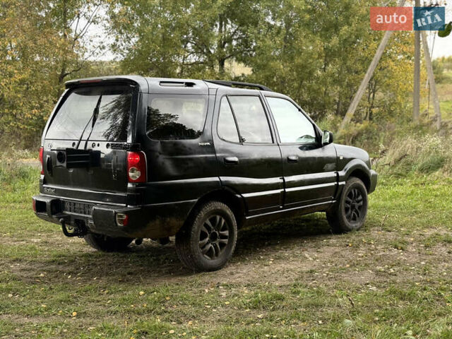 Черный TATA Сафари, объемом двигателя 2.2 л и пробегом 300 тыс. км за 2300 $, фото 4 на Automoto.ua