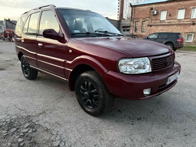 Червоний TATA Safari, об'ємом двигуна 2.2 л та пробігом 218 тис. км за 3500 $, фото 3 на Automoto.ua