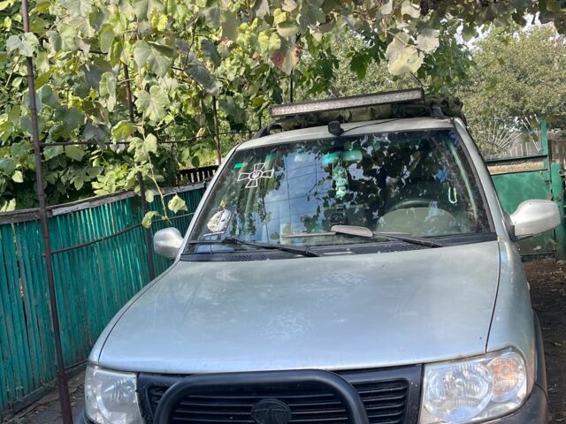 Серый TATA Сафари, объемом двигателя 0 л и пробегом 164 тыс. км за 946 $, фото 4 на Automoto.ua