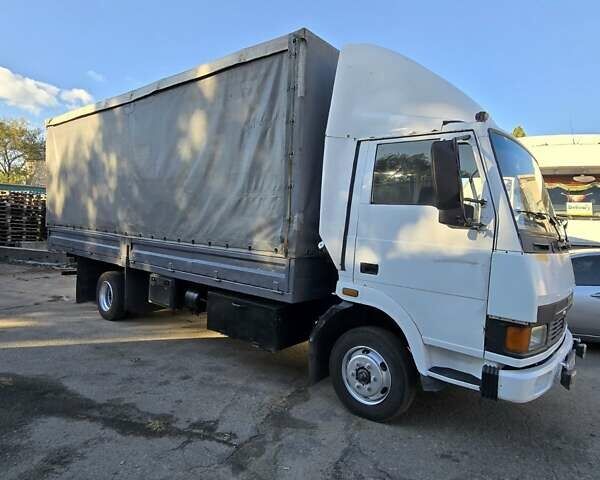 Білий TATA T 713, об'ємом двигуна 5.68 л та пробігом 300 тис. км за 6300 $, фото 1 на Automoto.ua