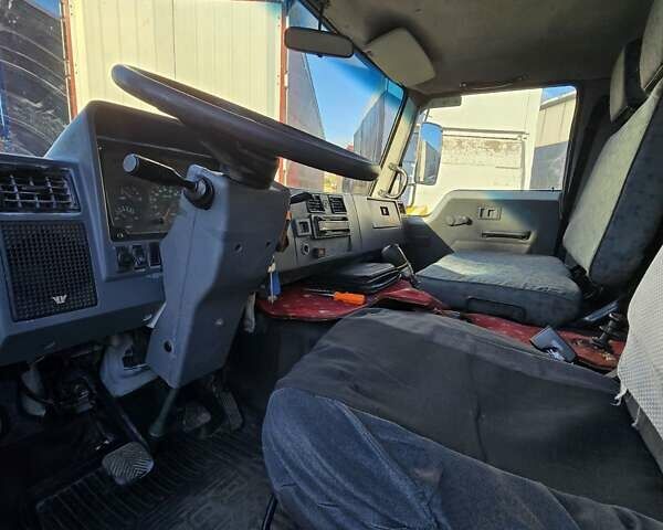 Білий TATA T 713, об'ємом двигуна 5.68 л та пробігом 300 тис. км за 7300 $, фото 13 на Automoto.ua