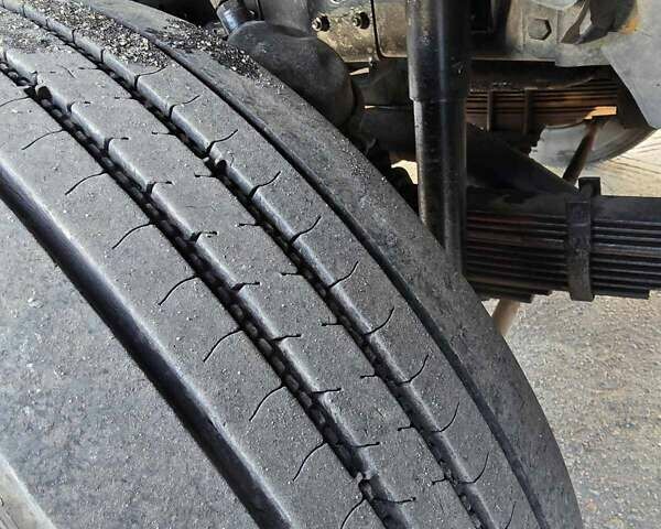 Білий TATA T 713, об'ємом двигуна 5.68 л та пробігом 300 тис. км за 7300 $, фото 7 на Automoto.ua