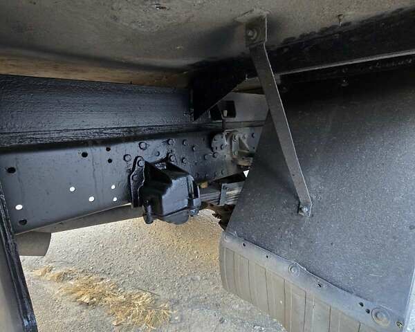 Білий TATA T 713, об'ємом двигуна 5.68 л та пробігом 300 тис. км за 7300 $, фото 8 на Automoto.ua